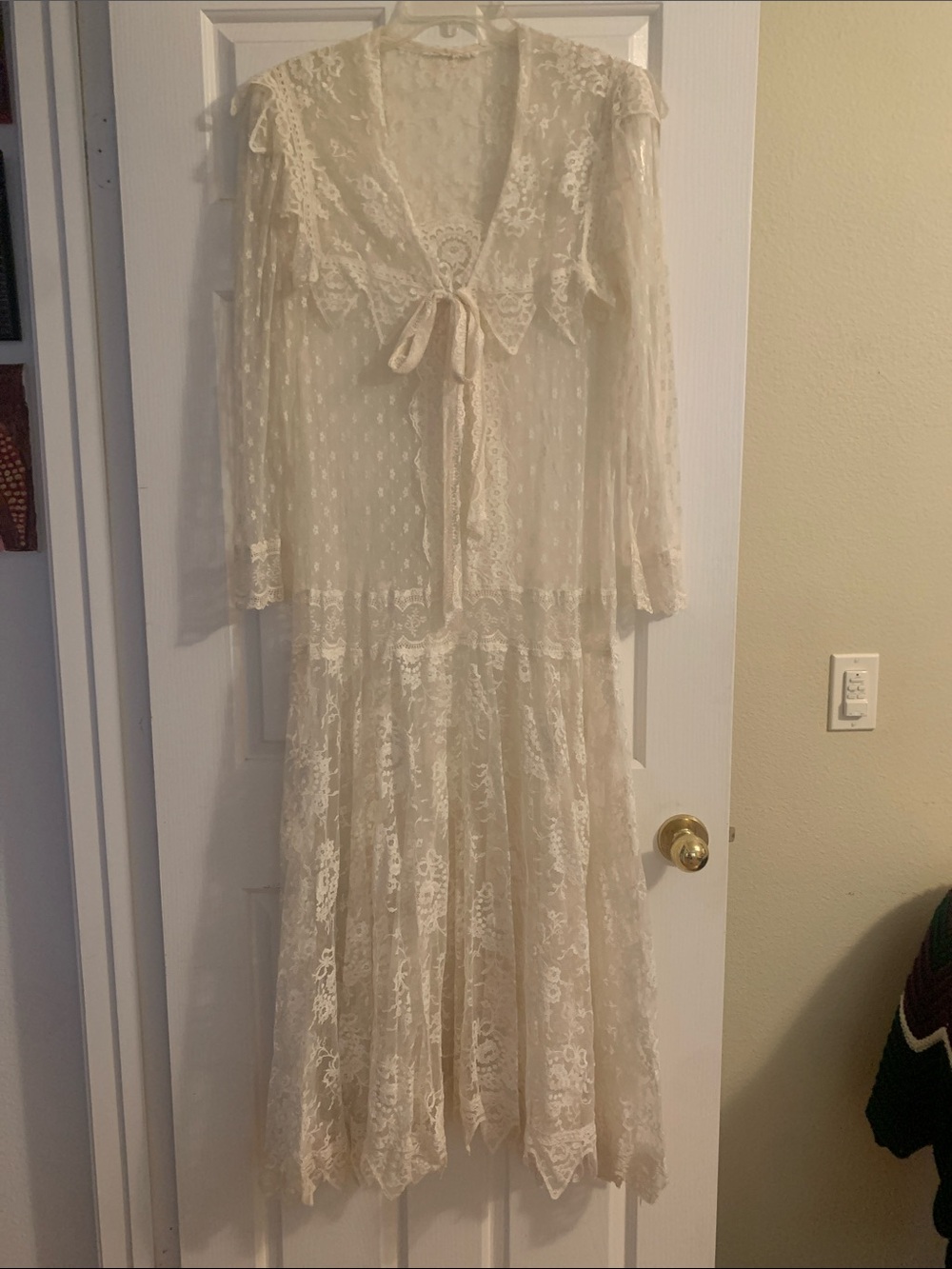 Lovely Vintage Gunne Sax Lace Dress